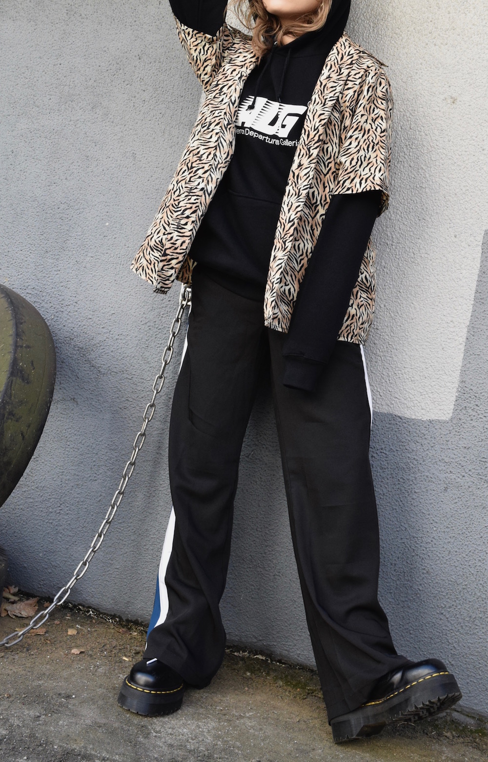 2 COLOR SIDE LINE WIDE-PANTS (BLK)