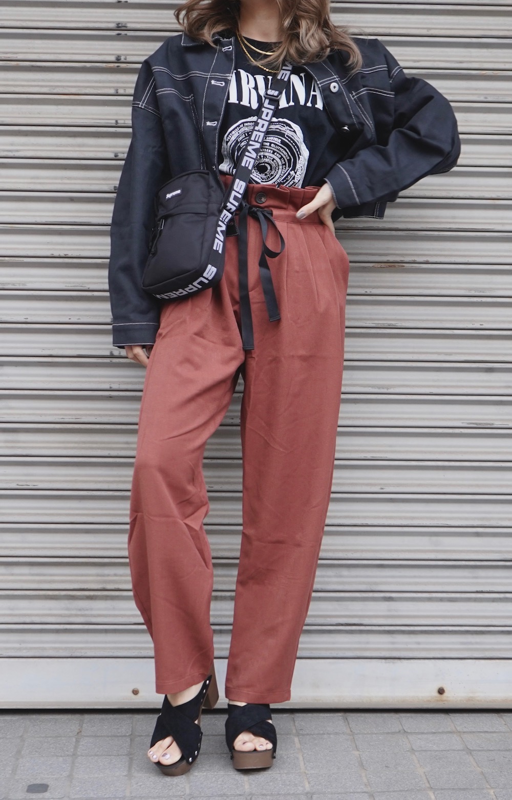 Ribbon Design Tuck Tapered Slacks (terracotta)
