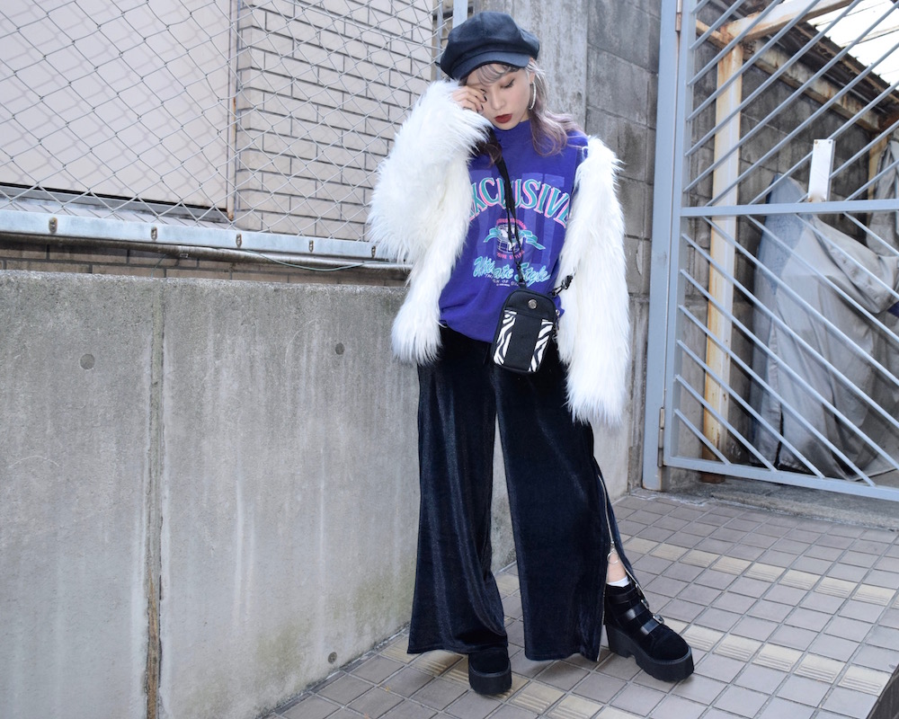 （全2色)SIDE ZIP SLIT VELVET WIDE PANTS
