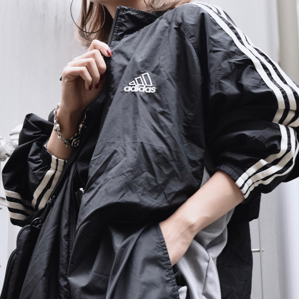 adidas 3LINE SLEEVE SUPER BIG NYLON JACKET(black)