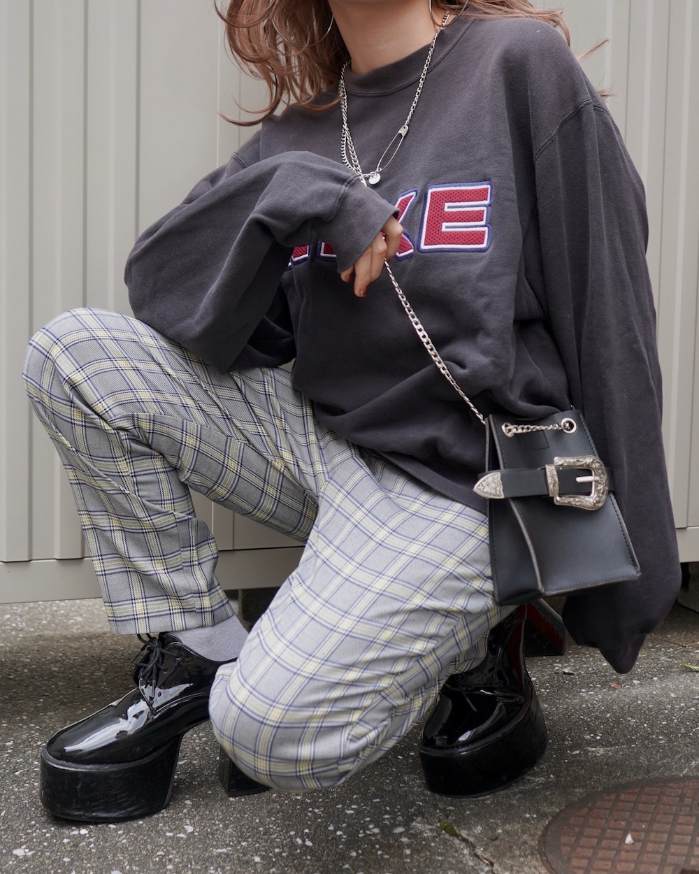 90's "NIKE" BIG LOGO SWEAT PULL OVER(black)