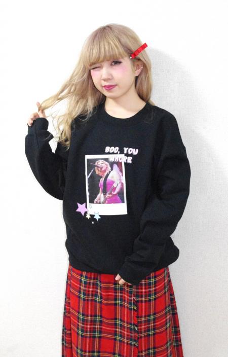 《雑誌掲載》Riot Grrrl Sweat Top