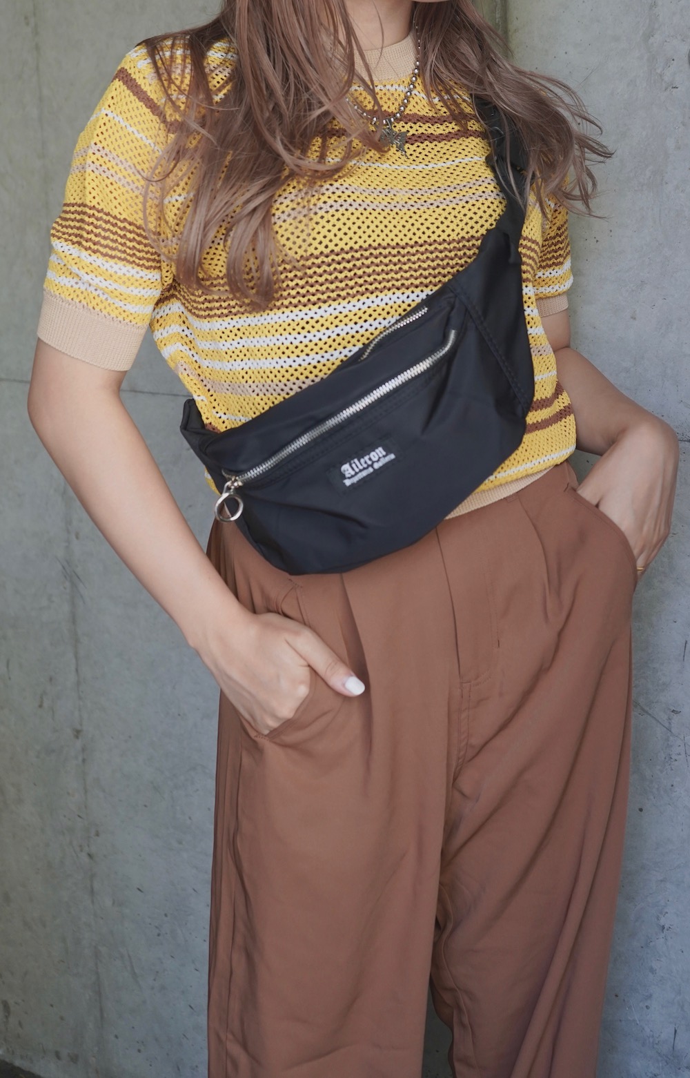 Multi Color Border S/S Knit Tops (mustard-brown)