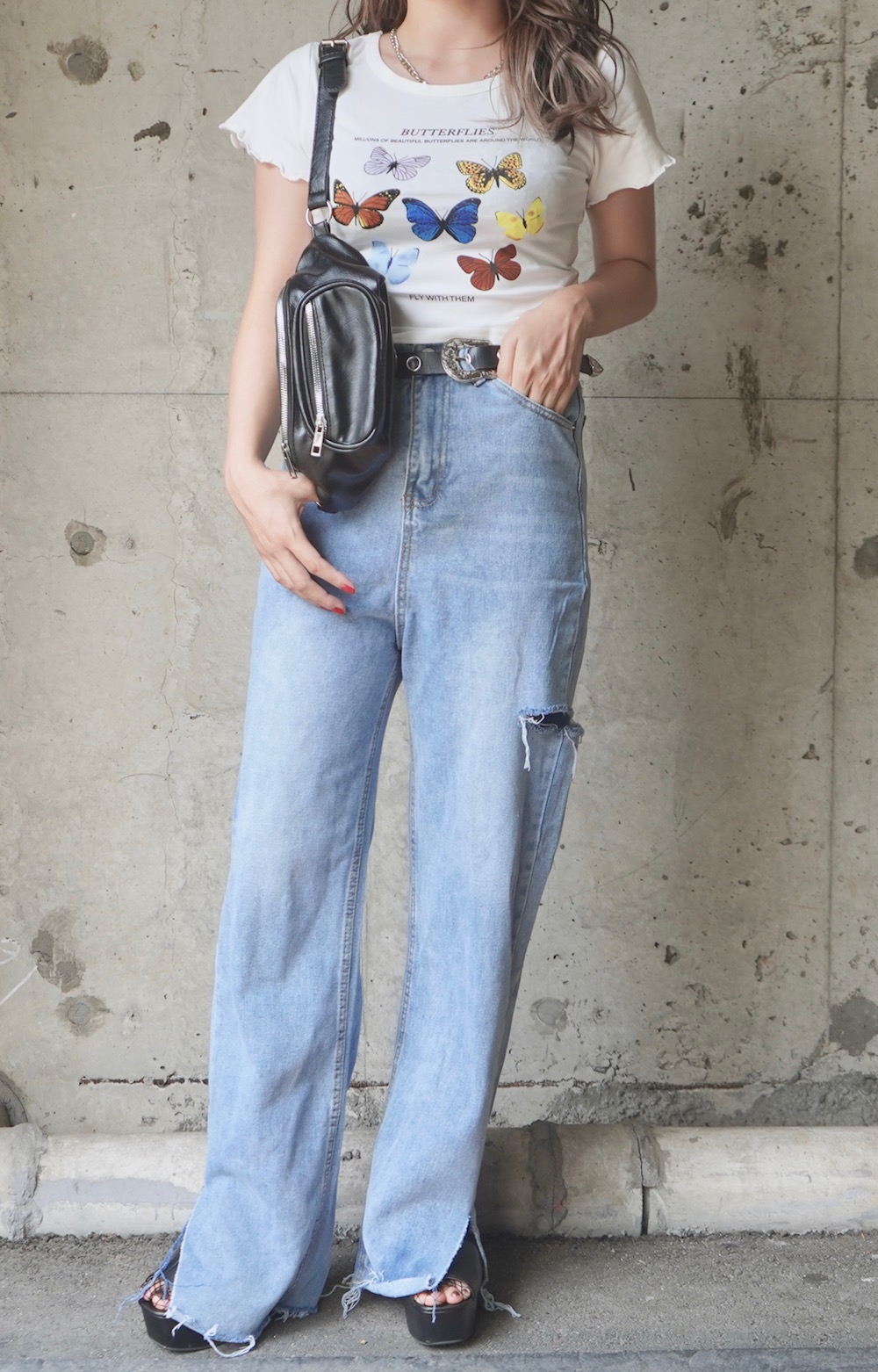 Butterflies Frill Sleeve S/S Tops (white)