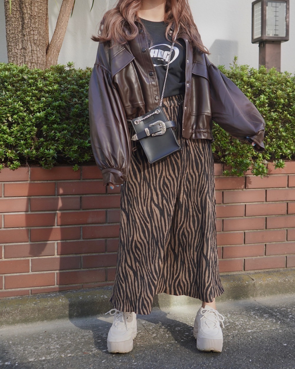 Balloon Sleeve Leather Touch Jacket Coat (dark brown)