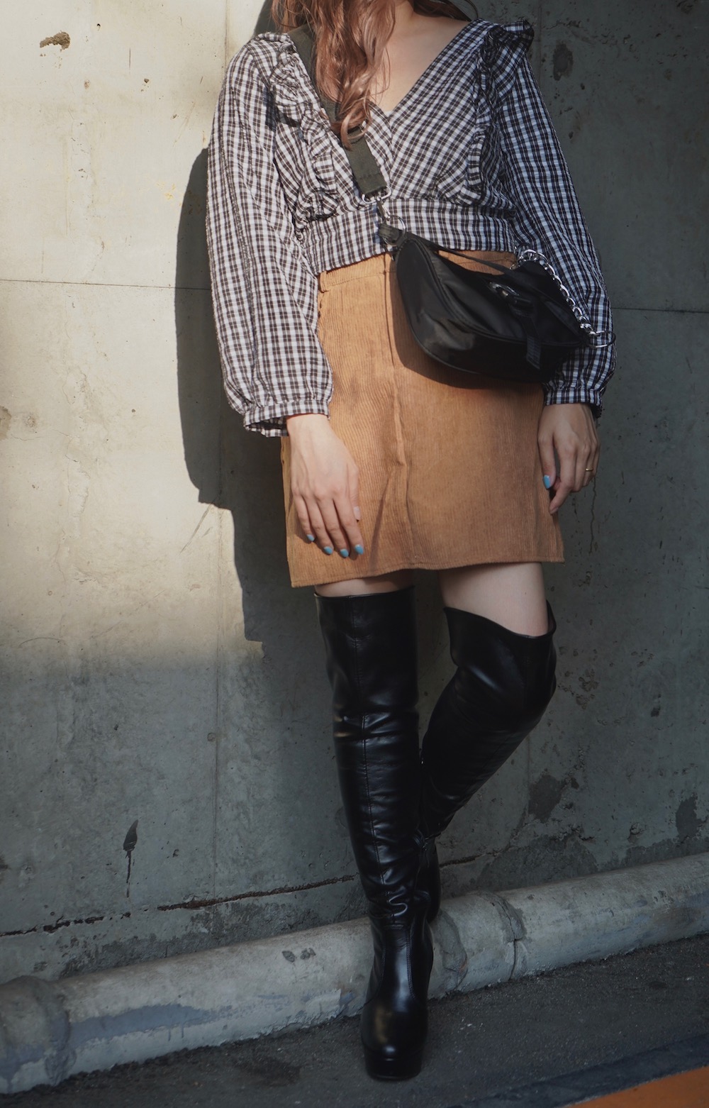 Monotone Check Back Ribbon Tops