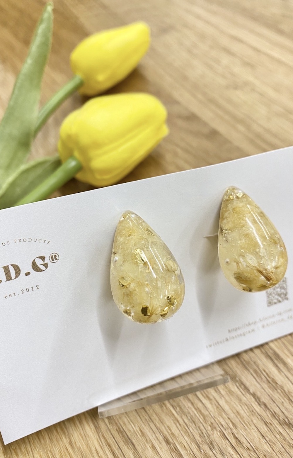 【handmade】dry flower shizuku drop earring（cream-yellow）
