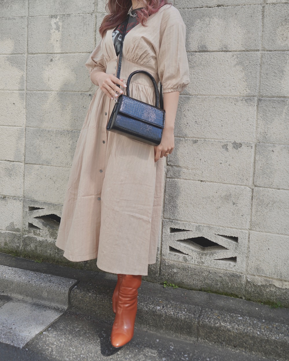 V-Neck Puffsleeve Flare Long Onepiece (beige)