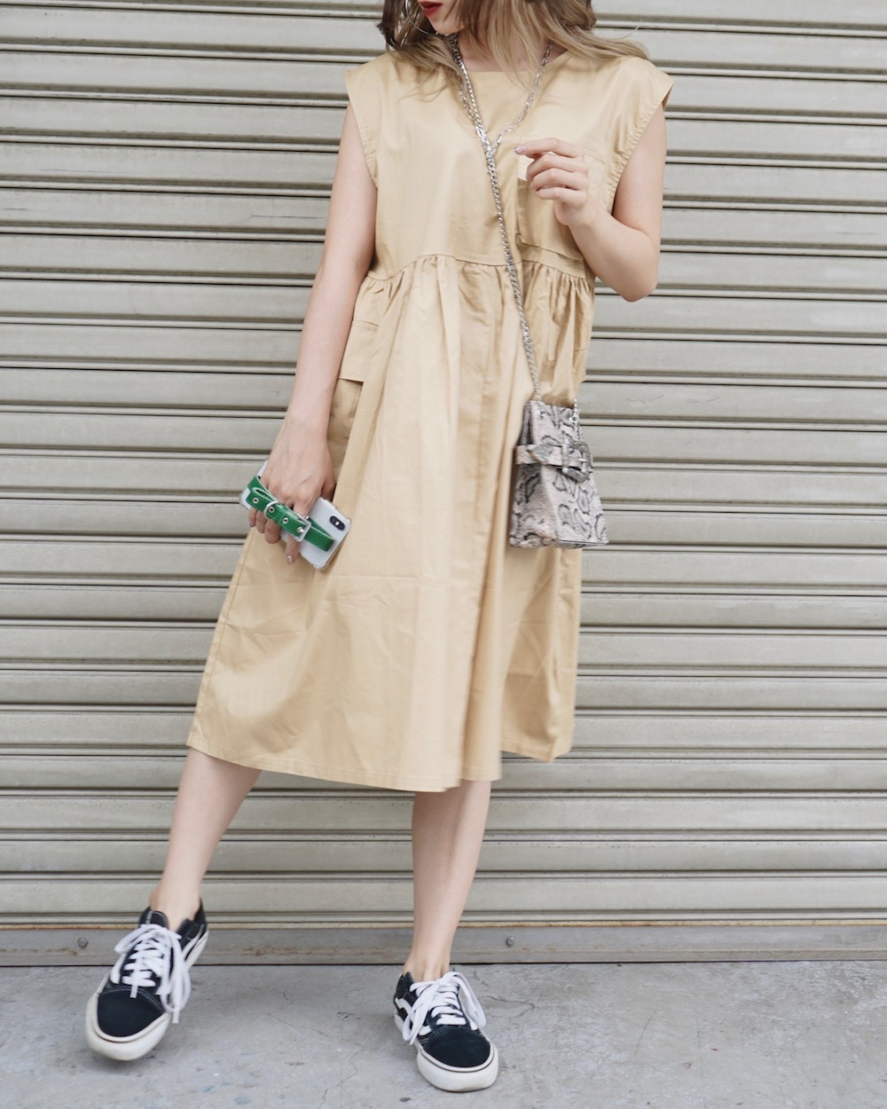 No-Sleeve Pocket Design Onepiece（beige）