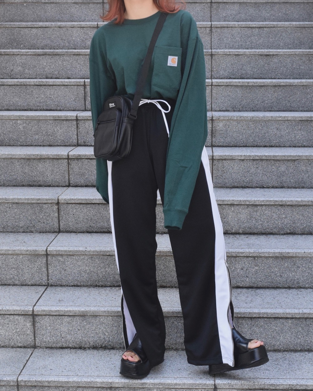 carhartt 1P Logo Pocket Big L/S Tee(green)