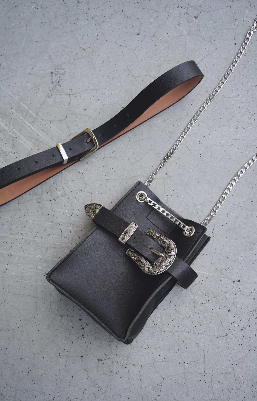 Silver Chain&Belted Black 2WAY Bag (shoulder&Waist bag)
