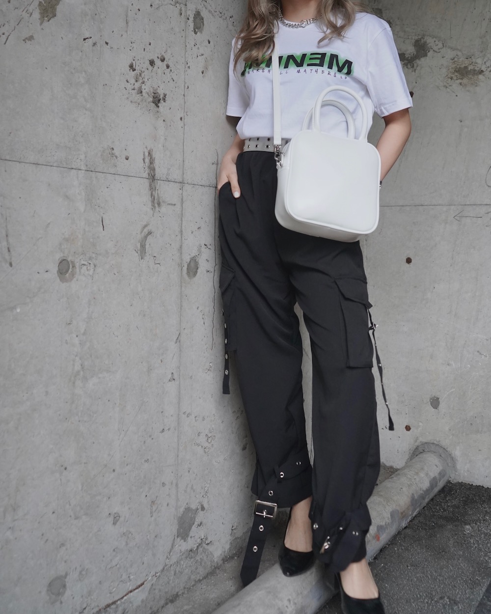 Eyelet Belt Design Cargo Pants（black）