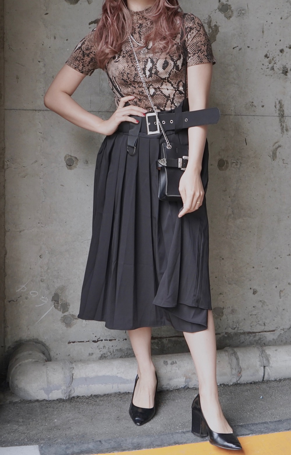Pleats Flare Jumper Skirt *with Belt (black)